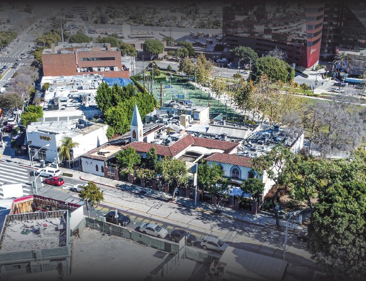 686 N Robertson Blvd — The Abbey